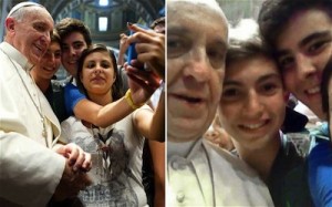 papal_selfie